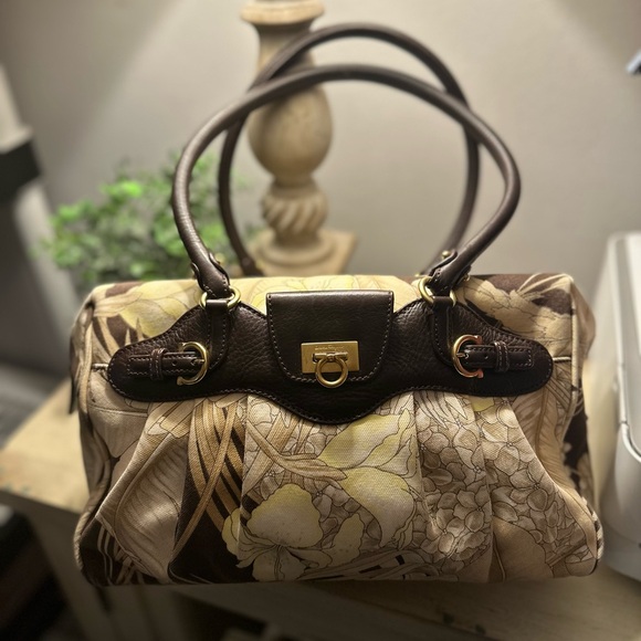 Salvatore Ferragamo Gancini Canvas Floral Satchel/Shoulder Bag - Picture 3 of 17